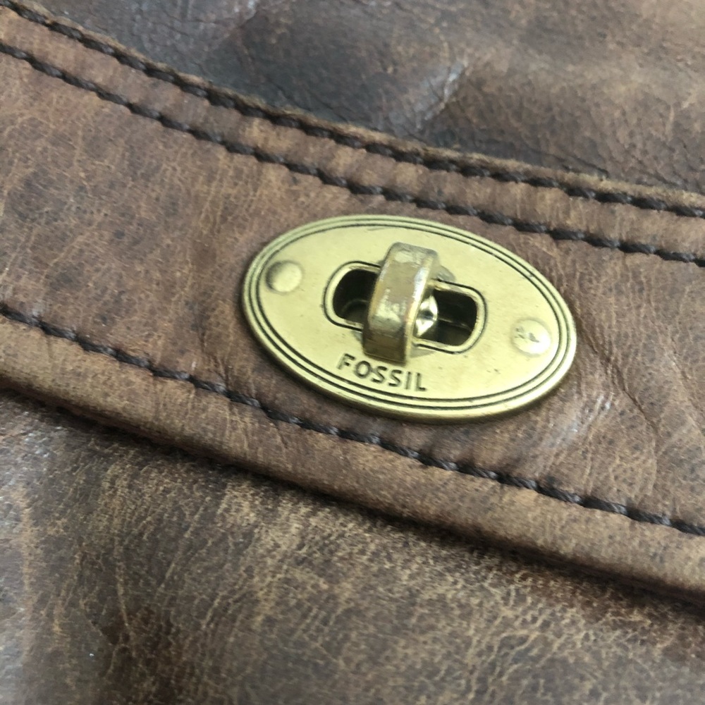 Fossil Leather Bag - Picture 3 of 8